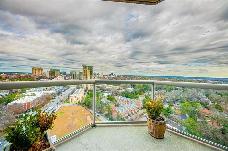 2795 Peachtree Road NE Unit 1909