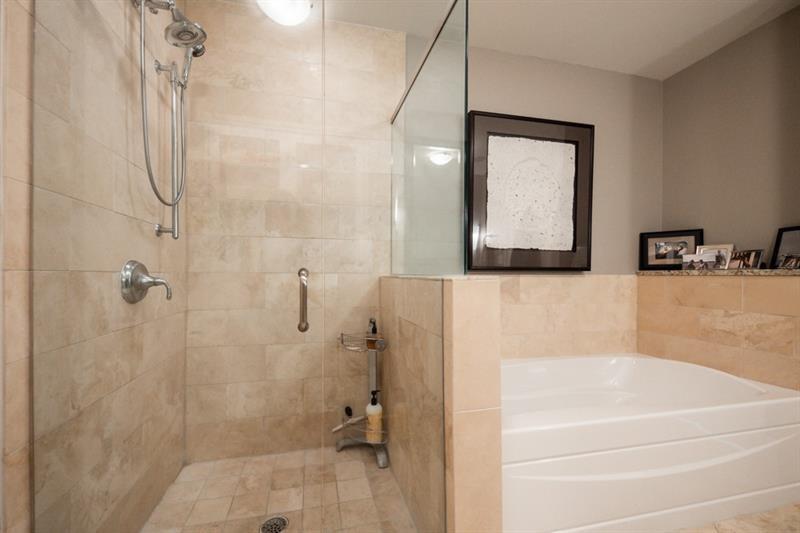 2795 Peachtree Road NE Unit 1909