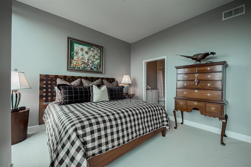 2795 Peachtree Road NE Unit 1909