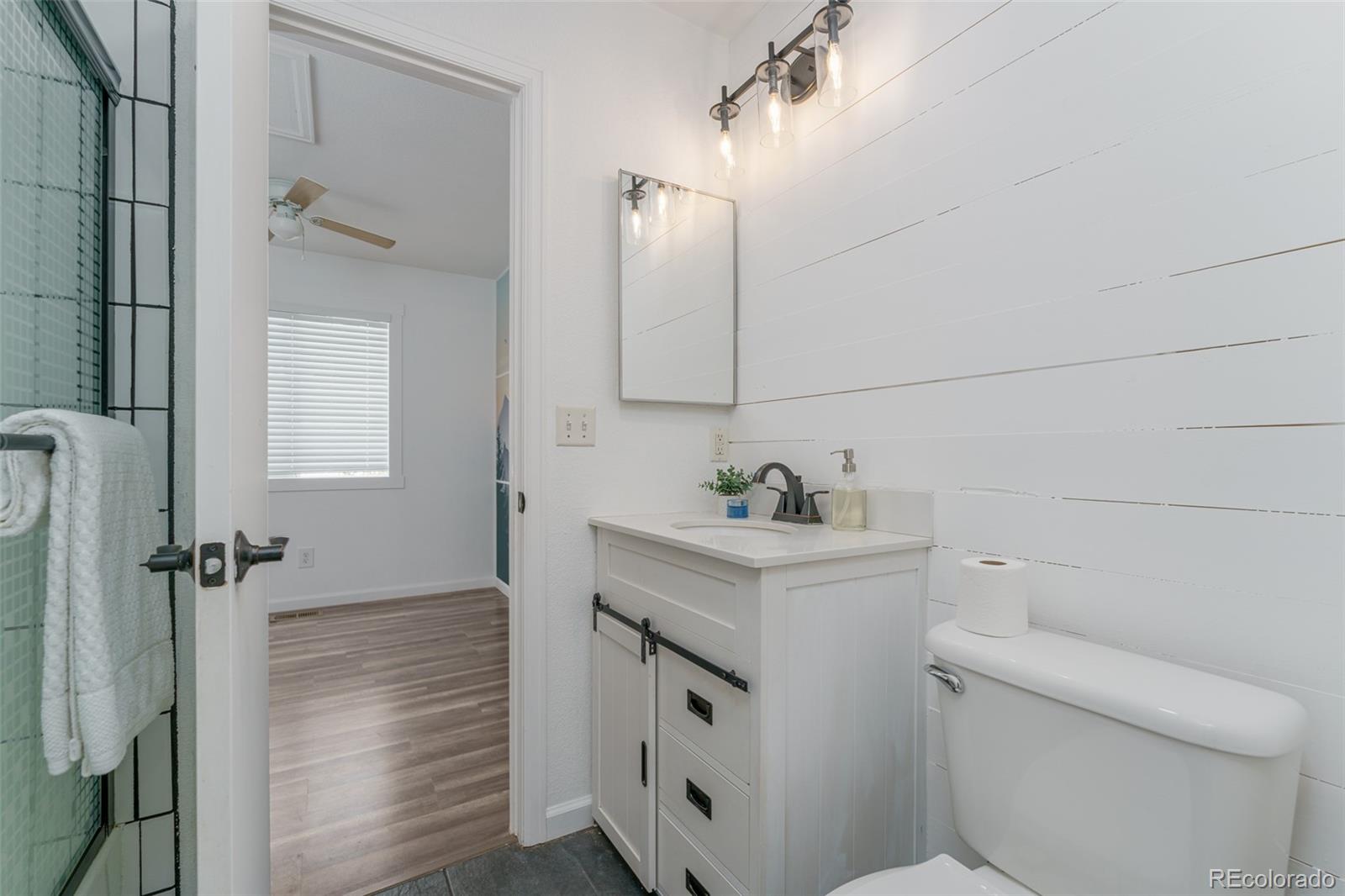 5133 E 100th Court