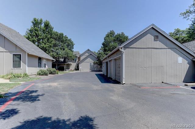 2671 S Xanadu Way Unit: B