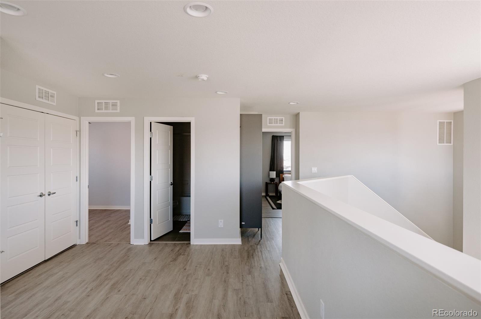10939 Touchstone Loop
