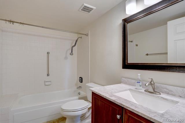 13901 E Marina Drive Unit: 511