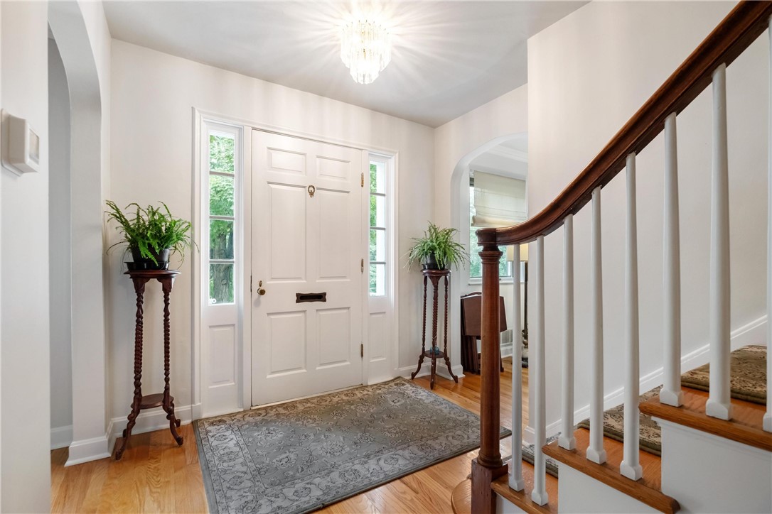 1301 Center Ave