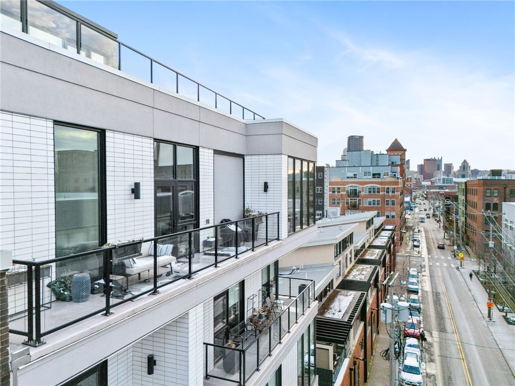 2554 Smallman St 501