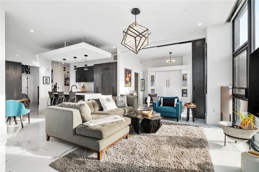 2554 Smallman St 501