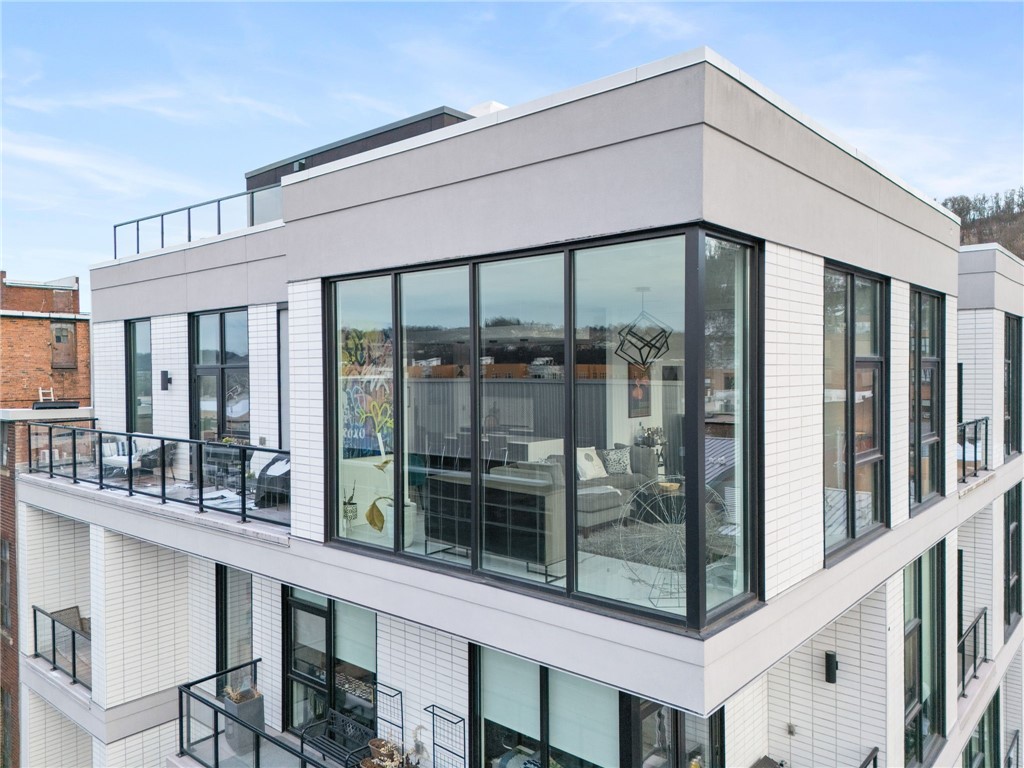 2554 Smallman St 501