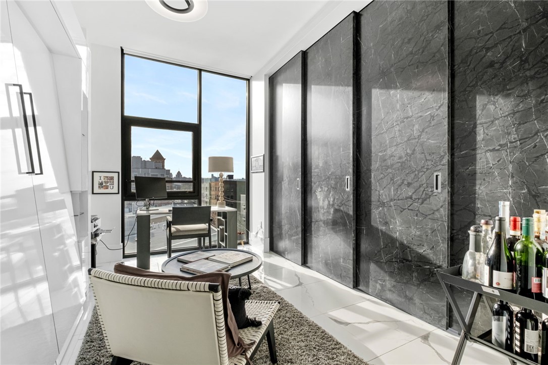 2554 Smallman St 501