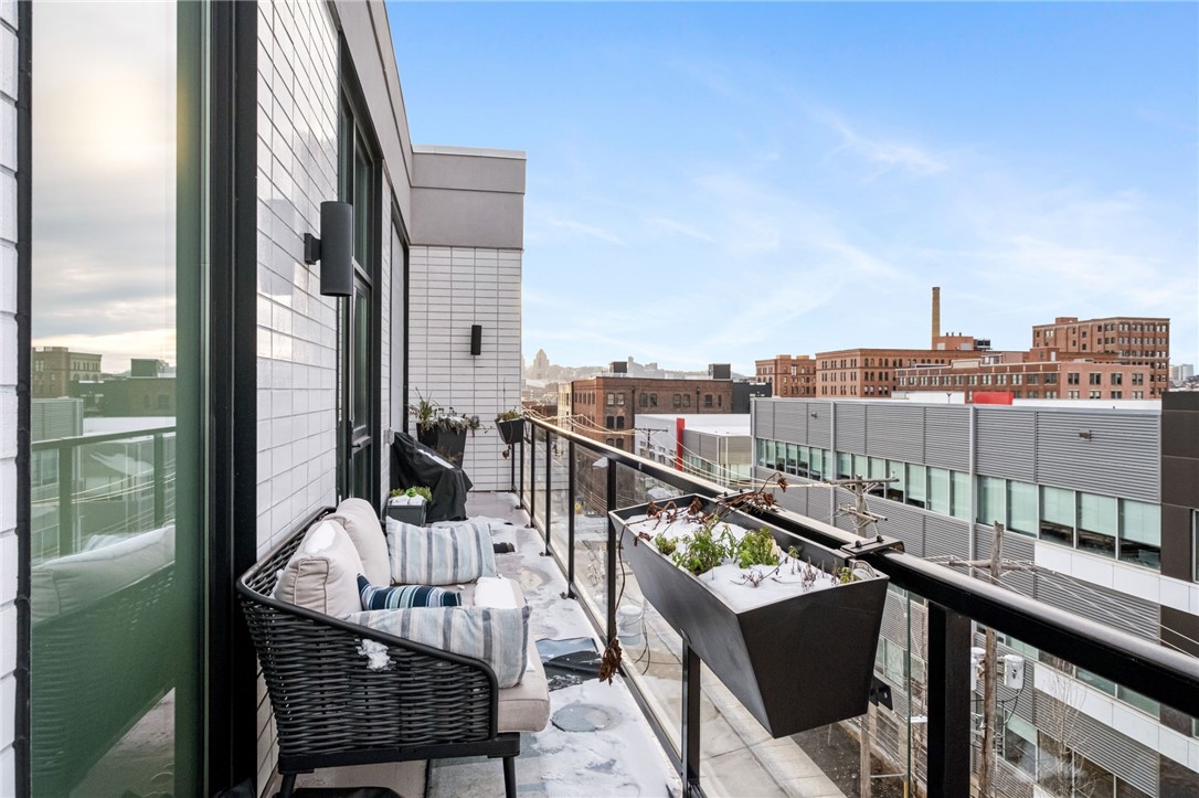 2554 Smallman St 501