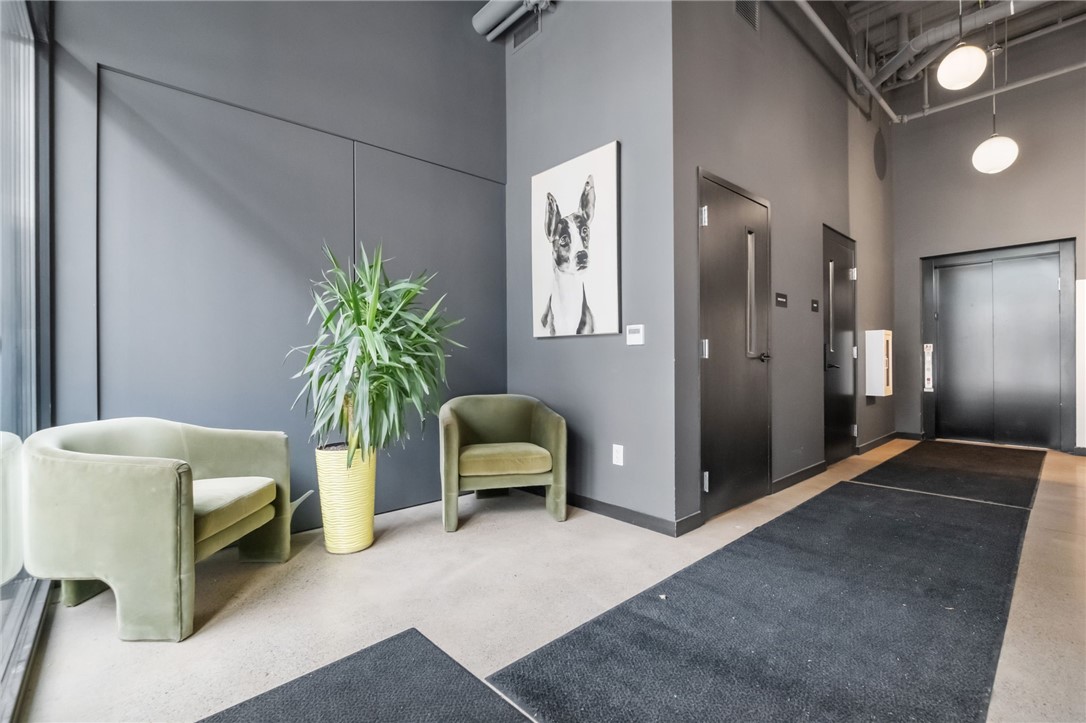 2554 Smallman St 501