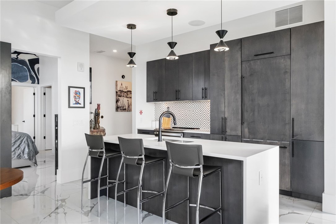 2554 Smallman St 501