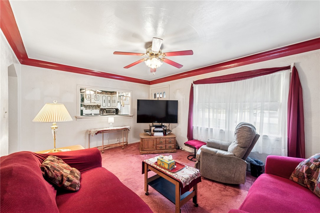 516 Delaware Ave