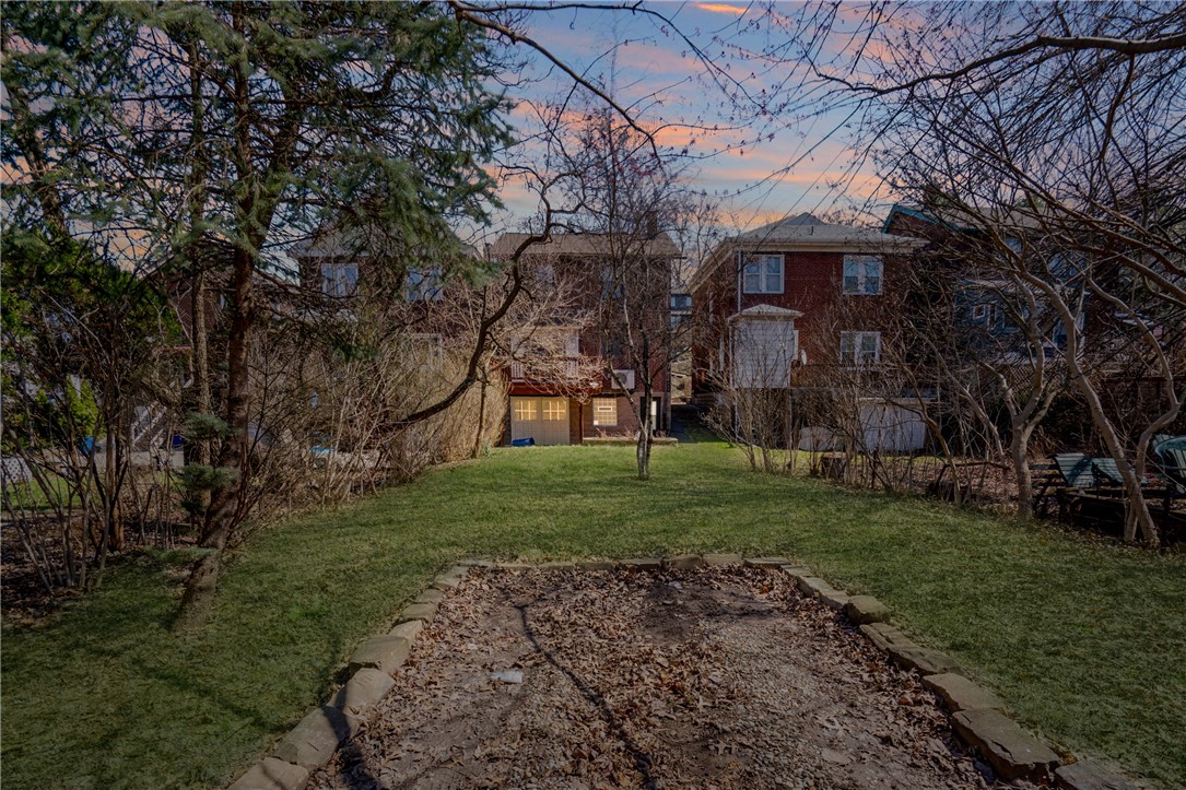 3485 Beechwood Blvd