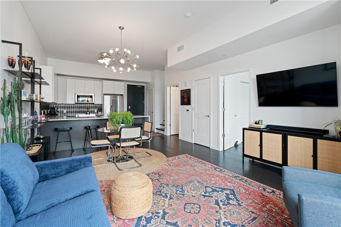 2635 Penn Ave 415