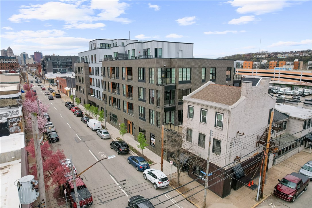 2635 Penn Ave 415