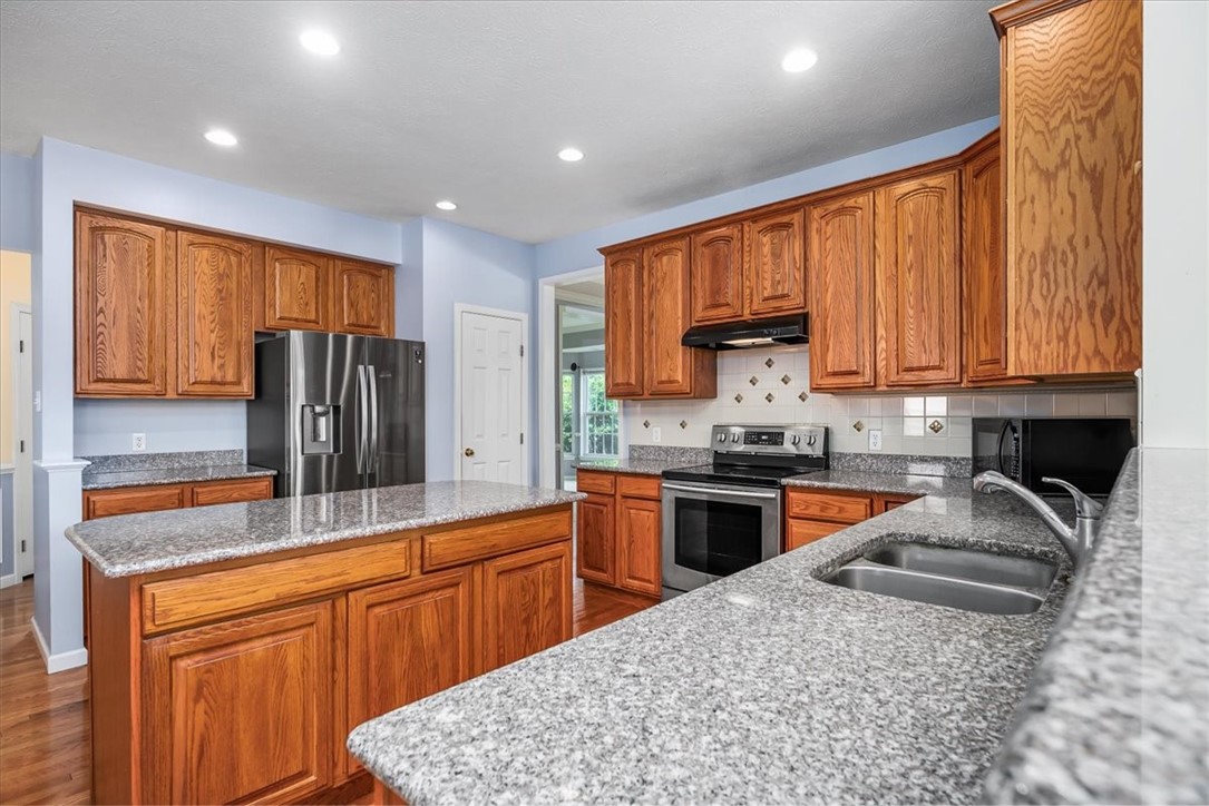 1654 Settlers Dr