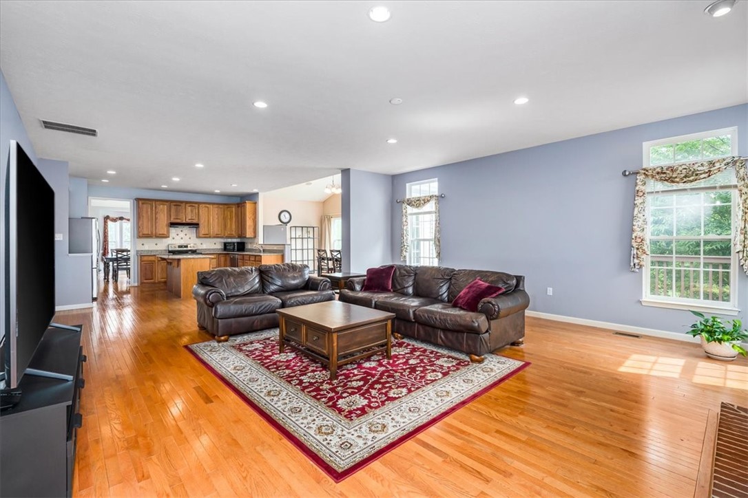 1654 Settlers Dr