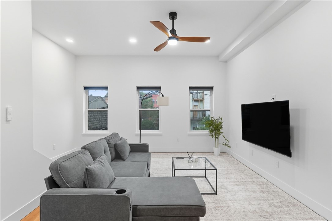 1236 Butterfield Way