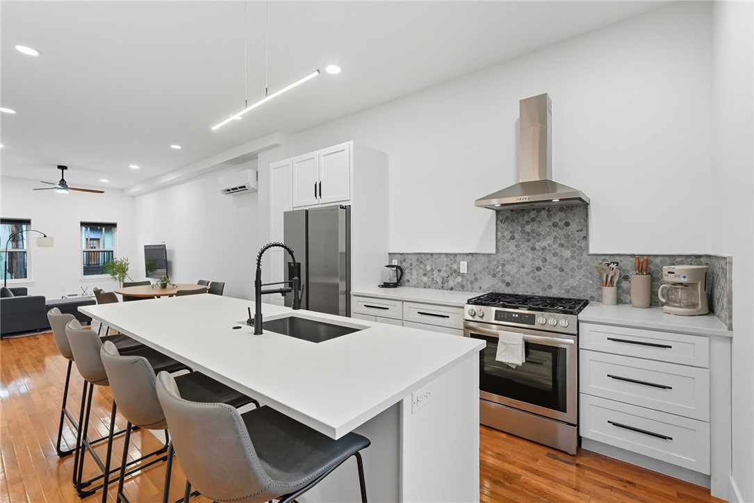 1236 Butterfield Way