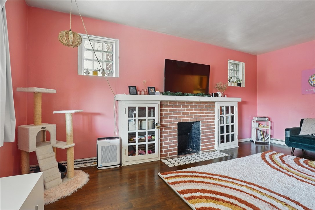 260-262 Freeport Rd