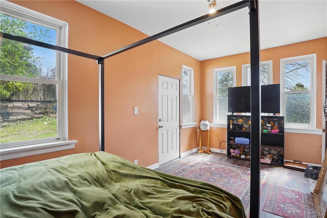 260-262 Freeport Rd