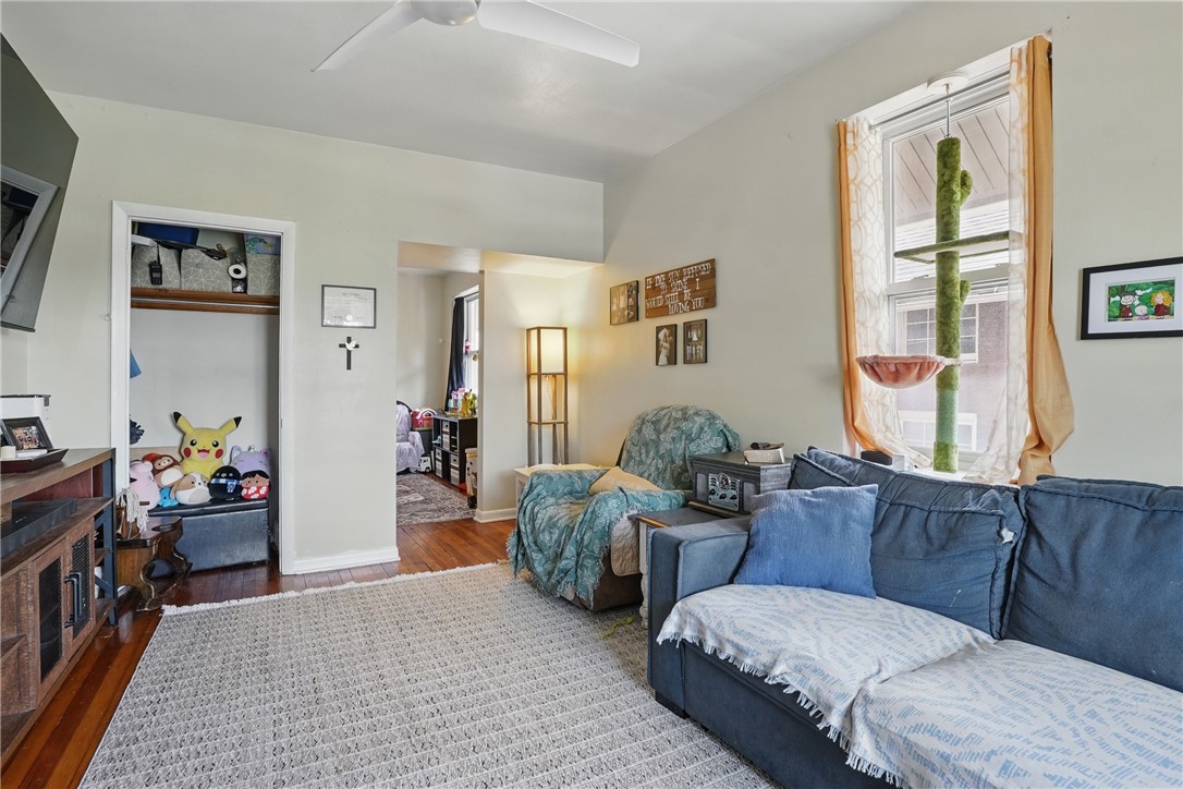 260-262 Freeport Rd