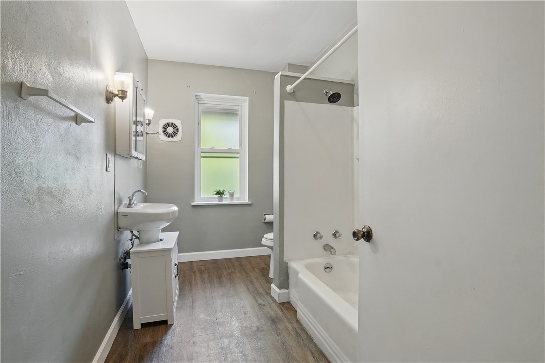 260-262 Freeport Rd
