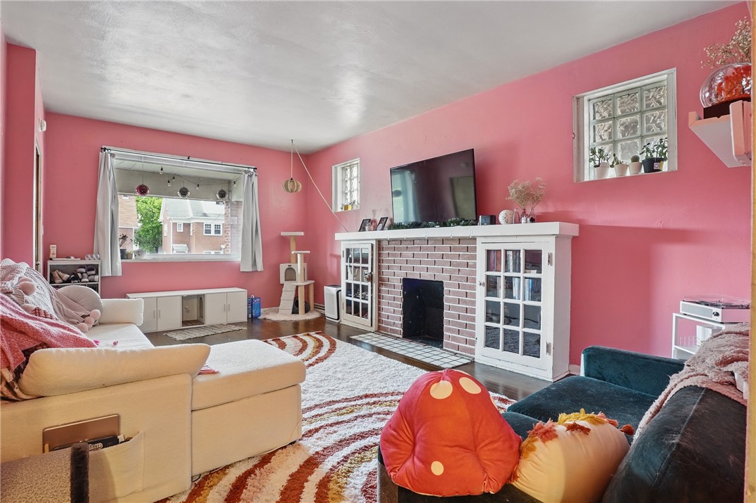 260-262 Freeport Rd