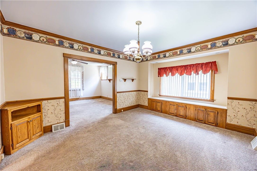 359 Pershing Dr