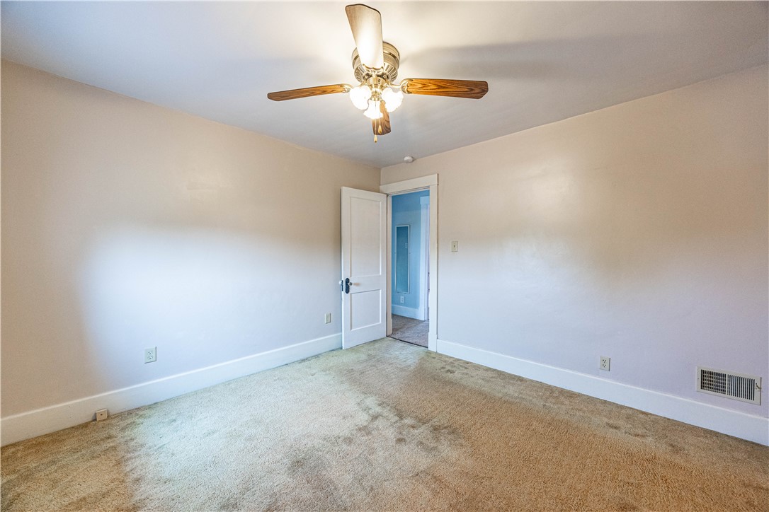 359 Pershing Dr