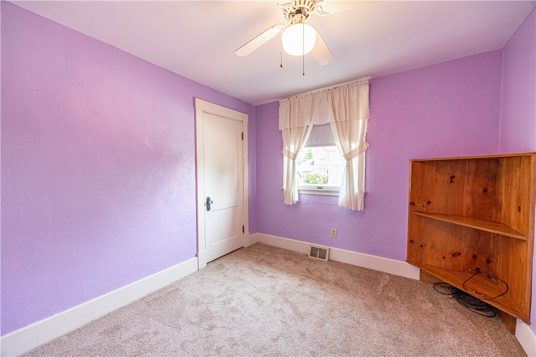 359 Pershing Dr
