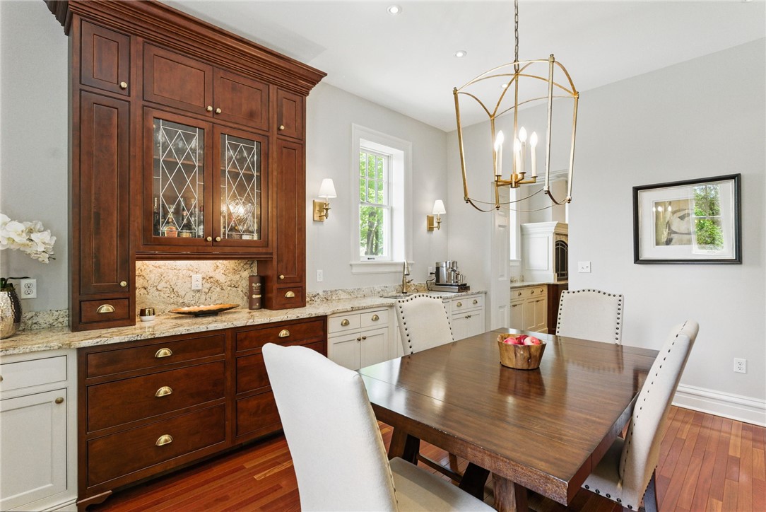 5135 Ellsworth Avenue