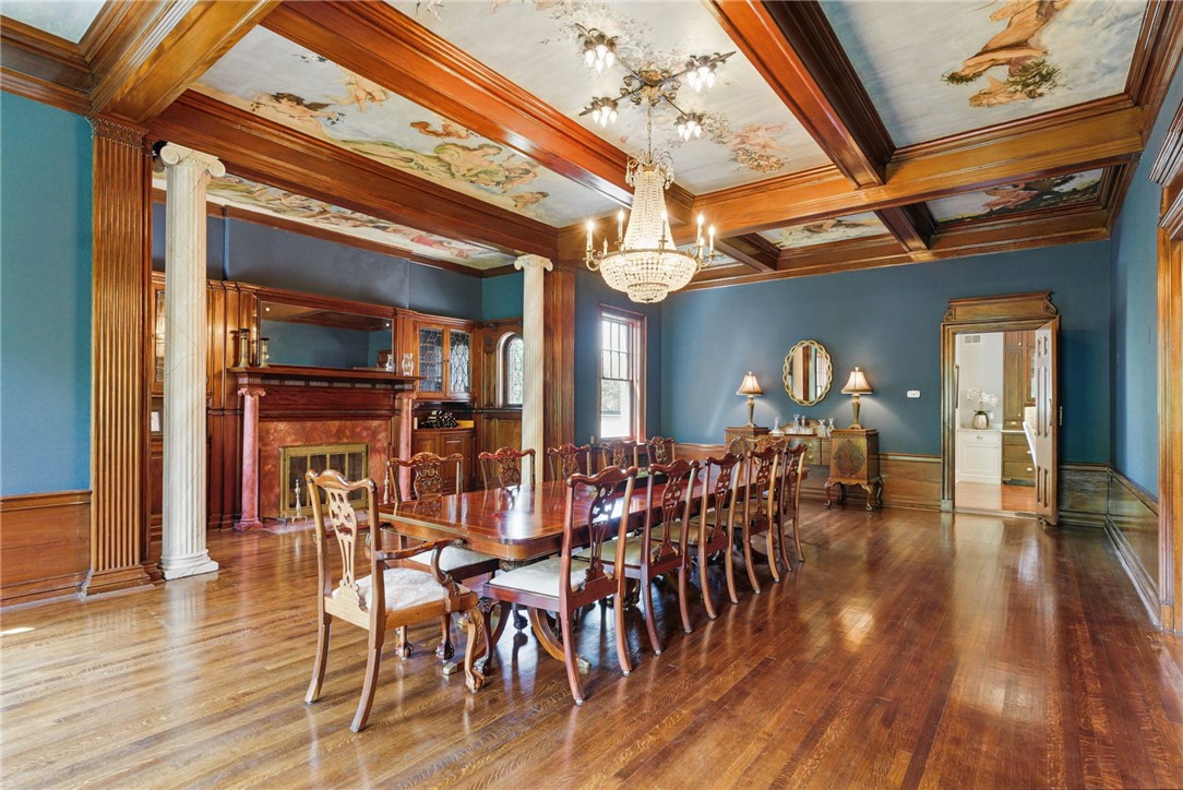 5135 Ellsworth Avenue