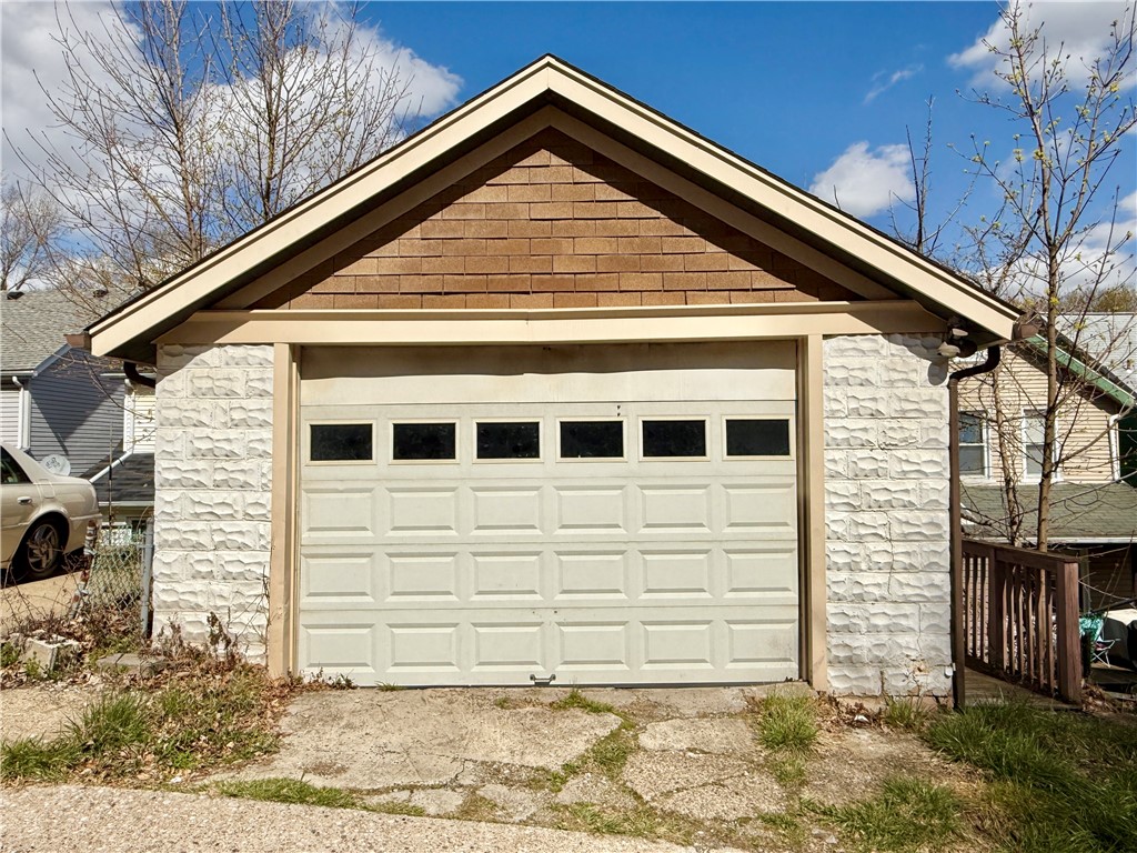 1235 Arkansas Ave