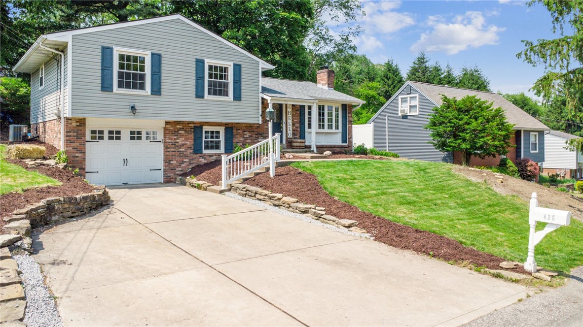 425 Sandy Dr