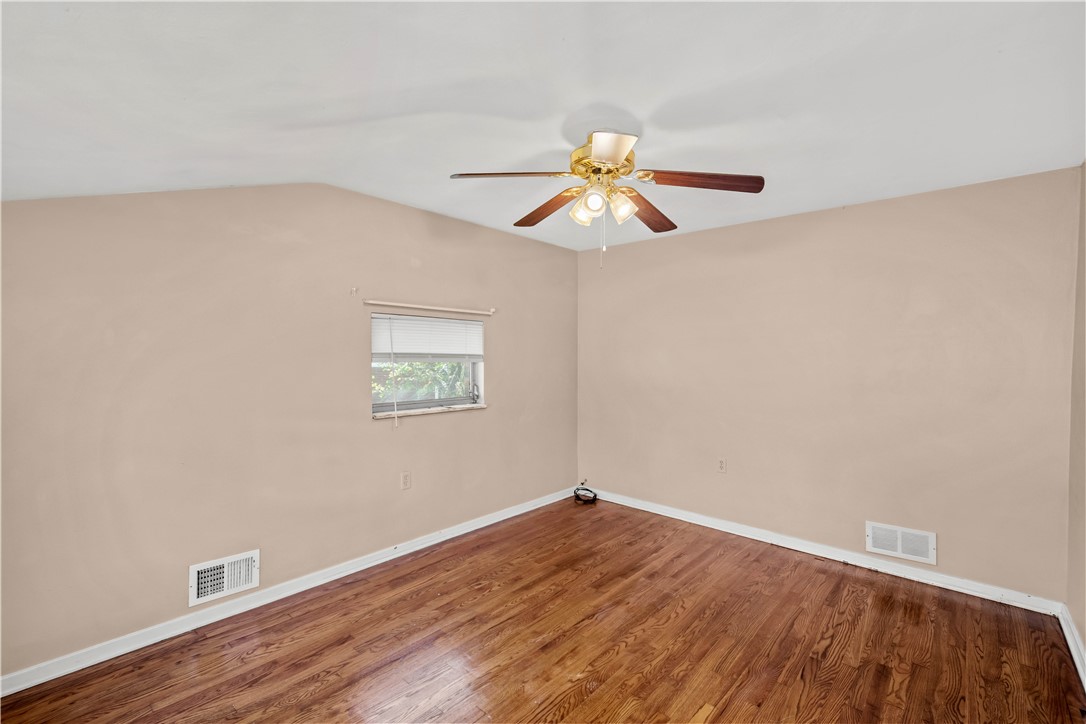 1492 Prospect Rd