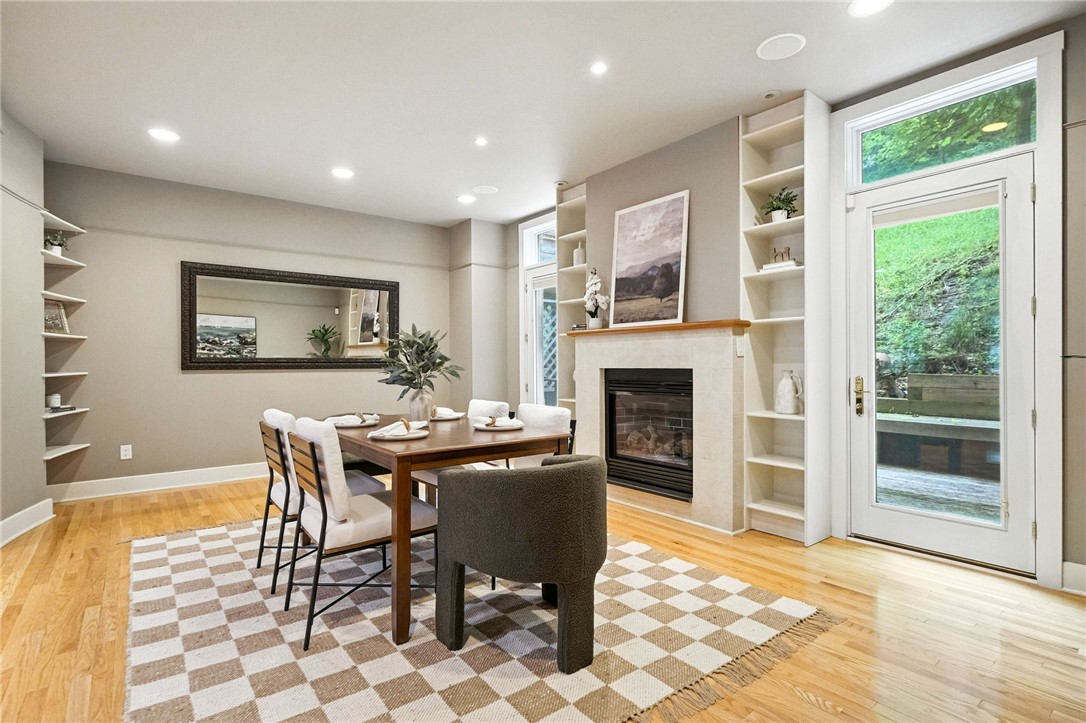 140 N Woodland Rd