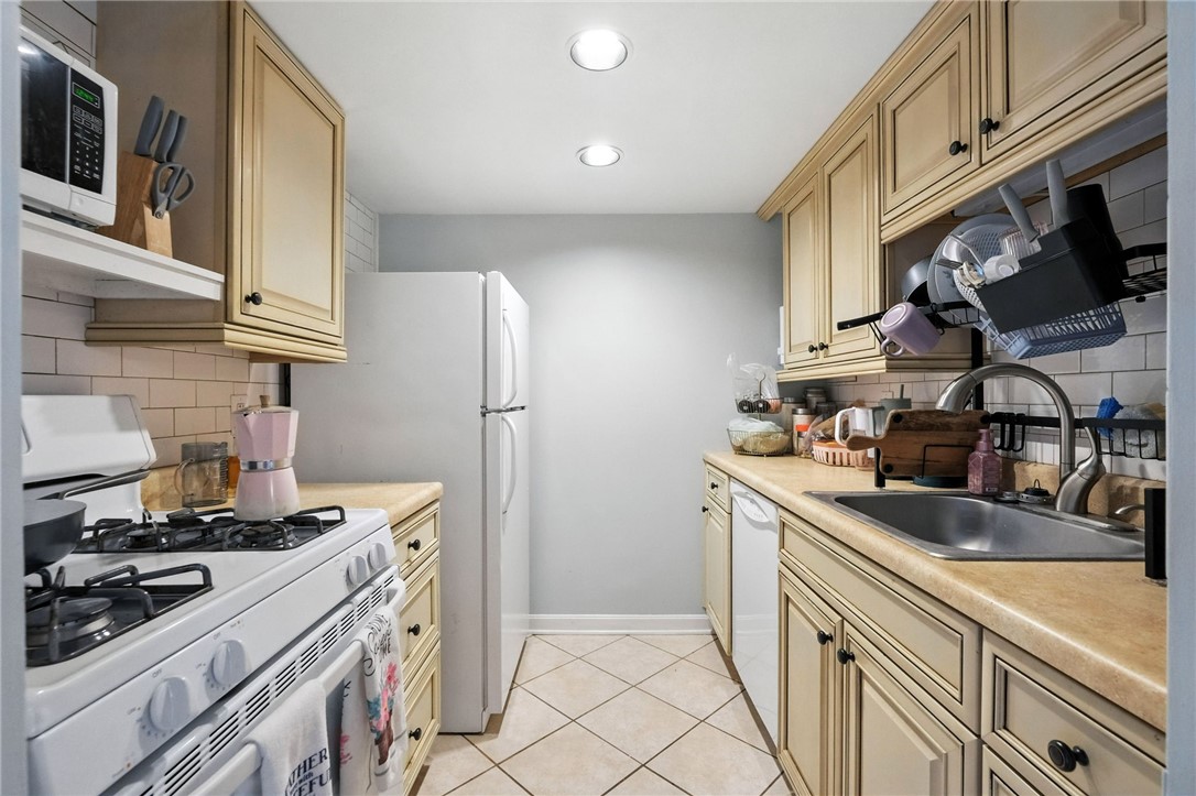 1400 Smokey Wood Dr 503