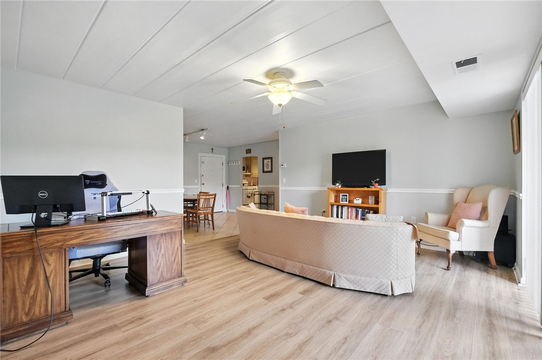 1400 Smokey Wood Dr 503