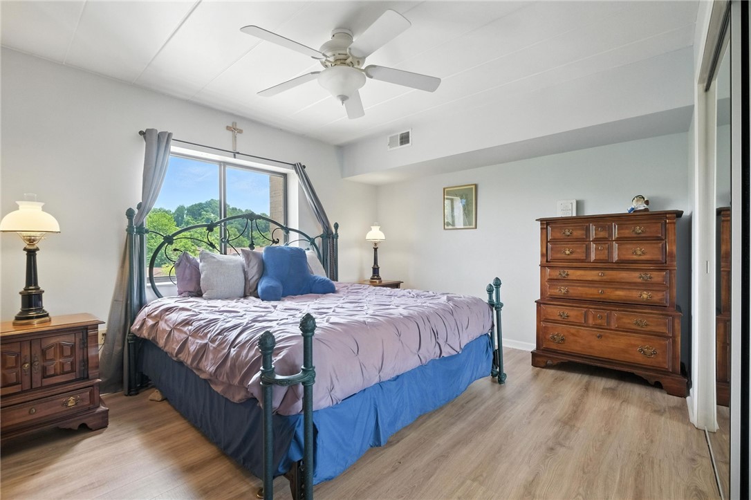 1400 Smokey Wood Dr 503