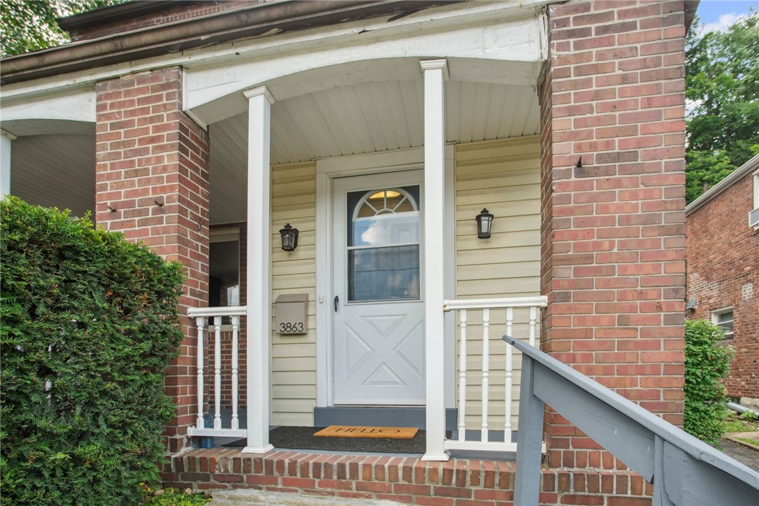 3863 Beechwood Blvd