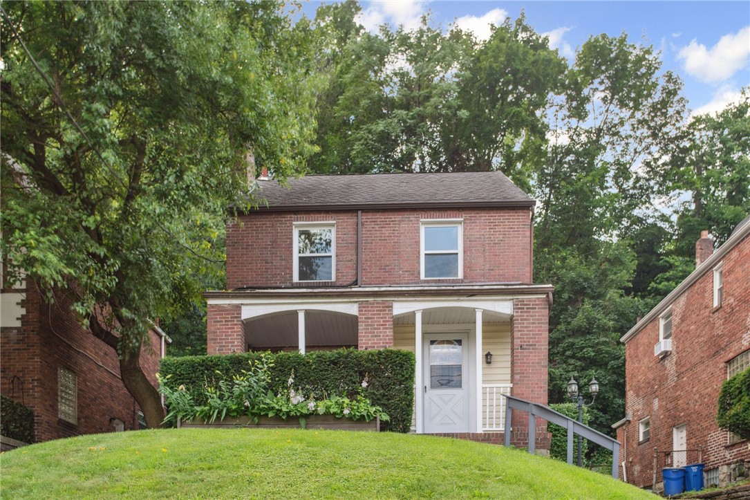 3863 Beechwood Blvd