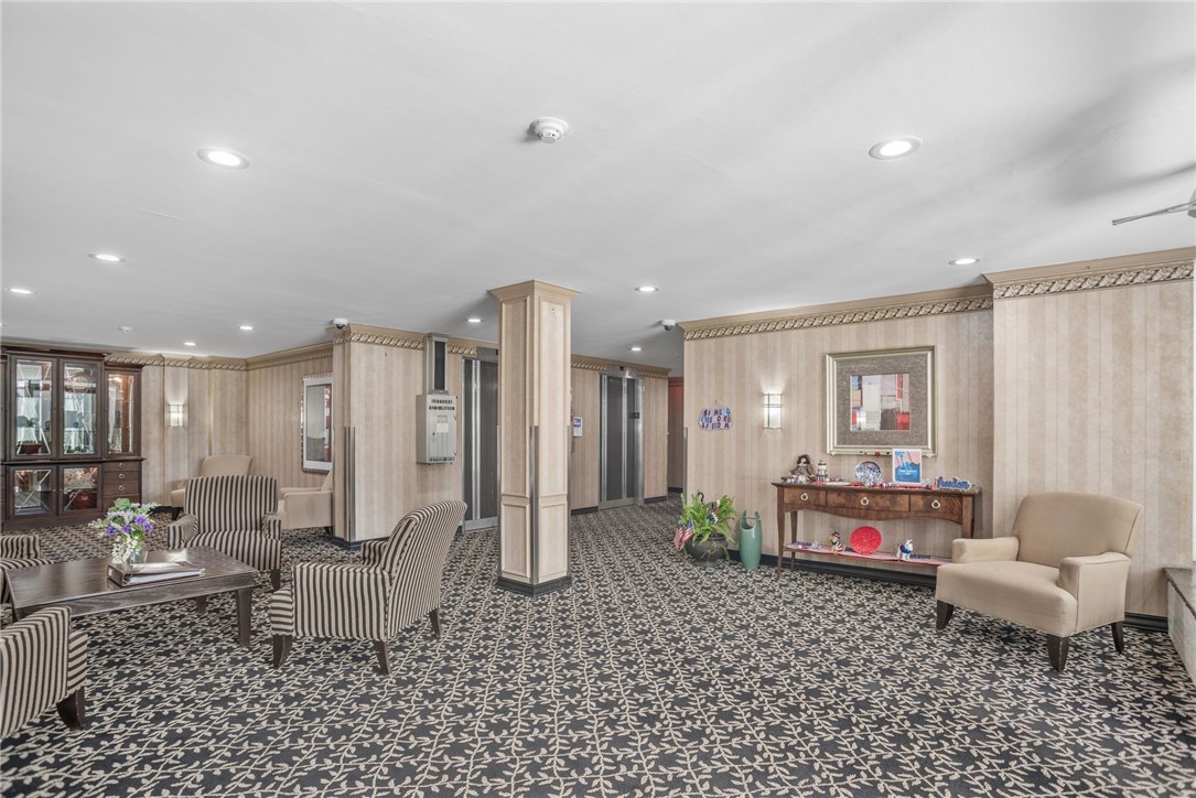 4601 Fifth 626