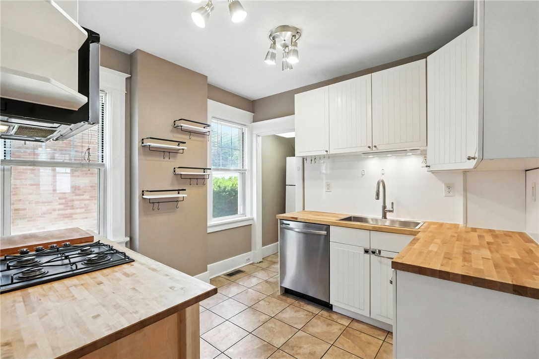1525 S Negley Pittsburgh Unit: Pittsburgh, PA 15217