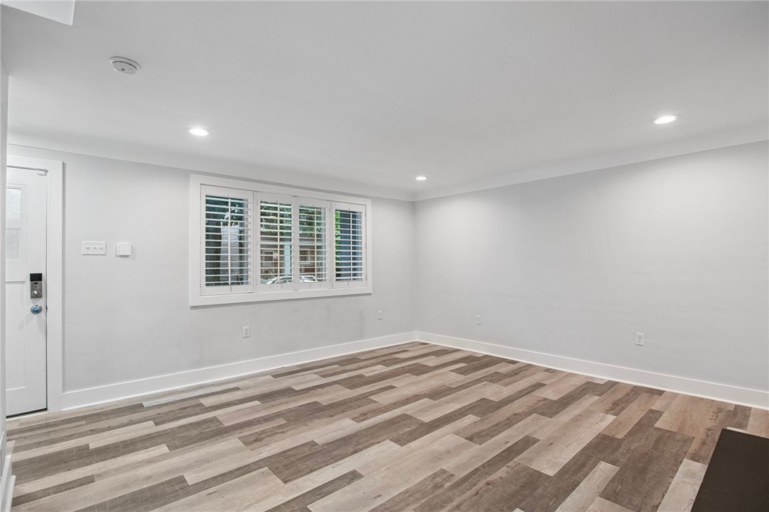 6320 St Marie Street