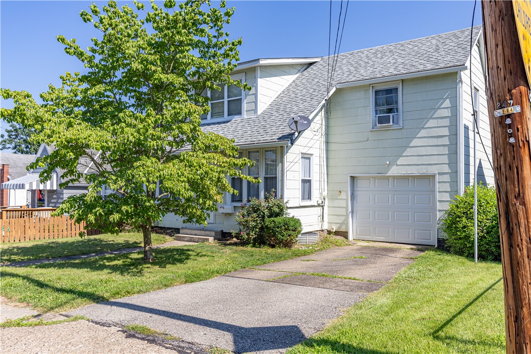 1347 Strawn Ave
