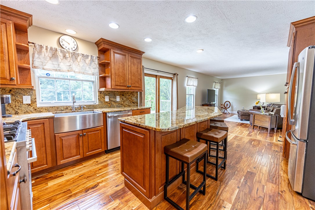411 Hastings Dr