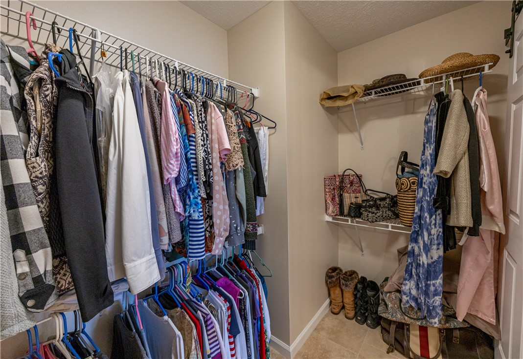 411 Hastings Dr