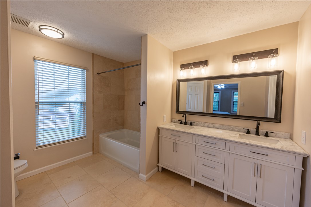 411 Hastings Dr