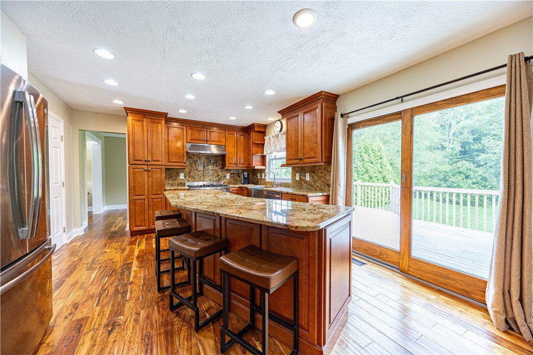 411 Hastings Dr